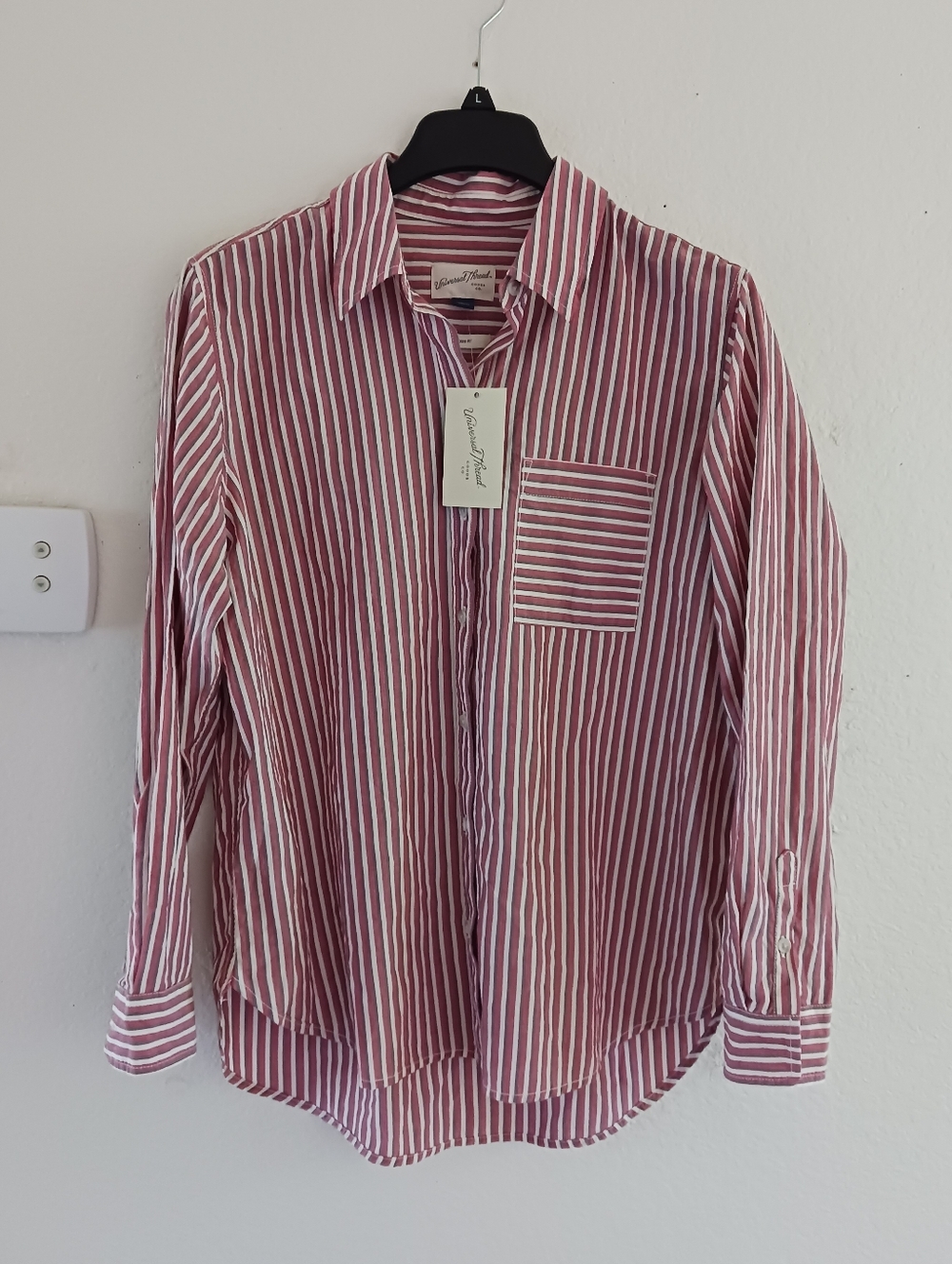 Women's Stripe Long Sleeve Button-Down Shirt‎
